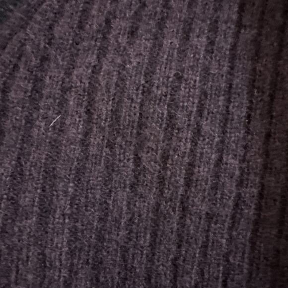 Banana Republic Sweater Men's Purple 100% Lambswool V-Neck Pullover L Vintage - Picture 4 of 5